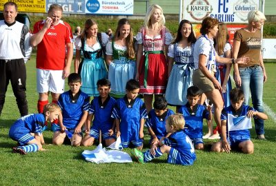 Benefiz-Fußballspiel in Sarling im Rahmen des Jubliäumsfestes 80 Jahre FC Sarling